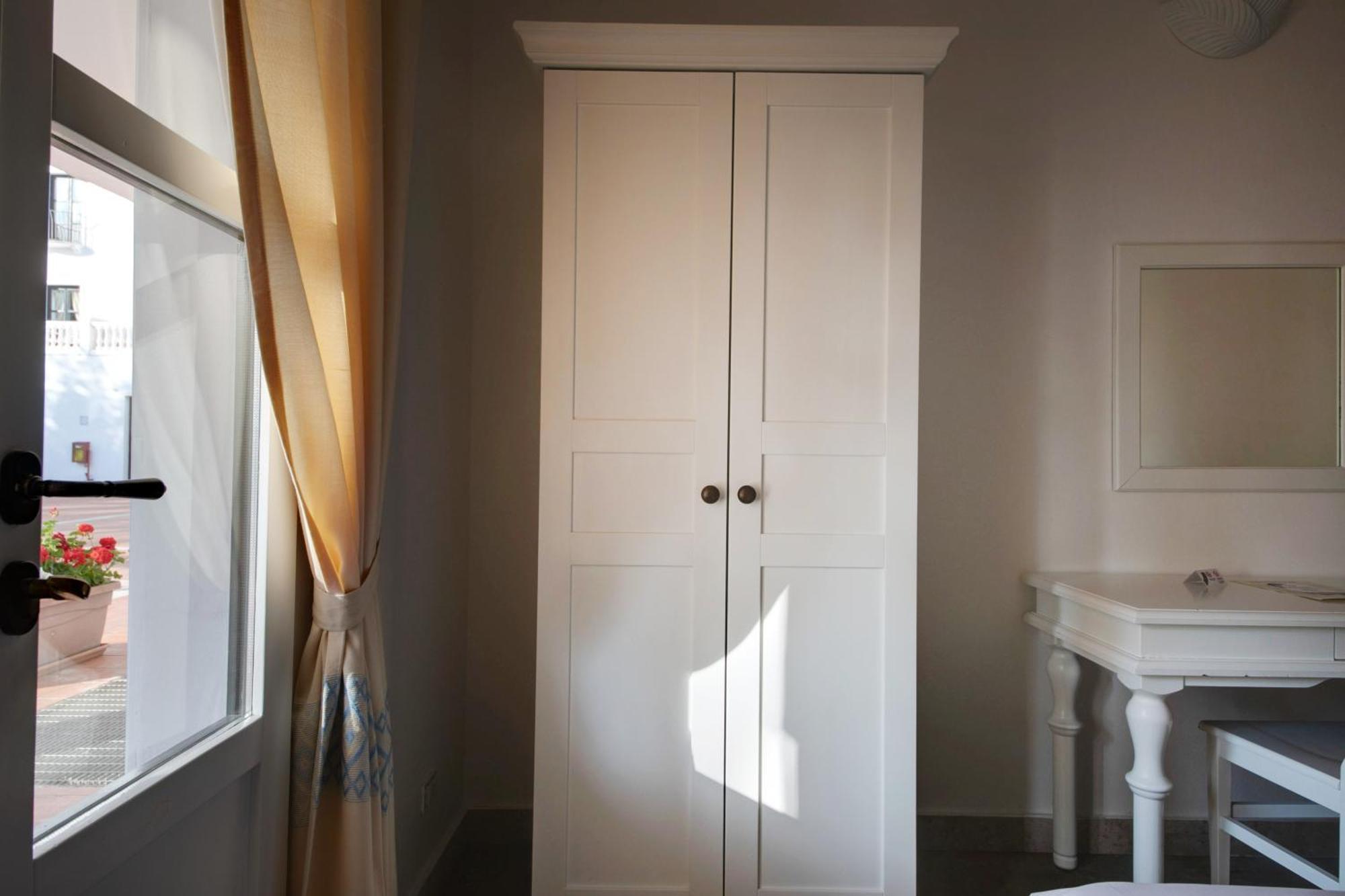 Sighientu Resort Capitana Pokoj fotografie