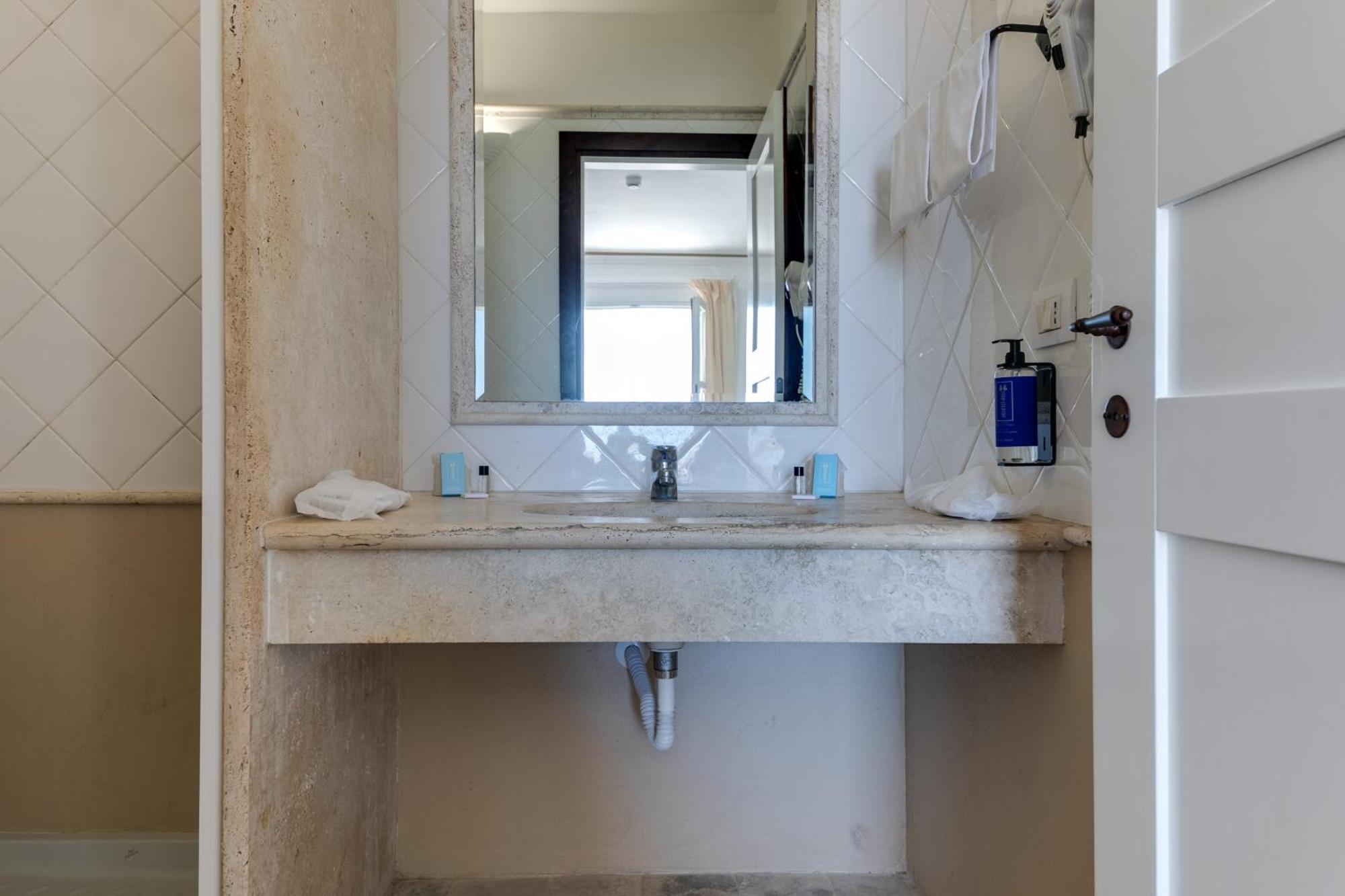 Sighientu Resort Capitana Pokoj fotografie